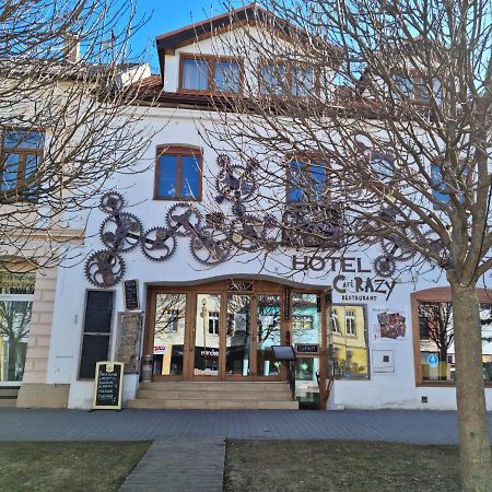 Hostel Caferazy Poprad Extérieur photo